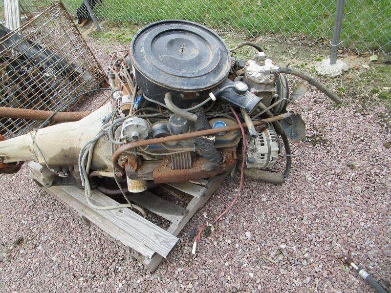 lot 10 image: 360 Chrysler Motor