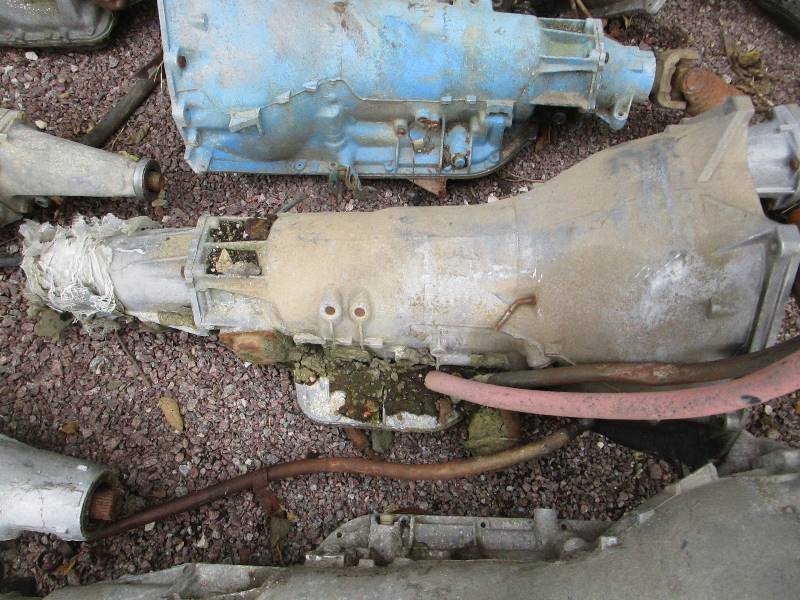 lot 17 image: (11) Chevy Transmission Cores