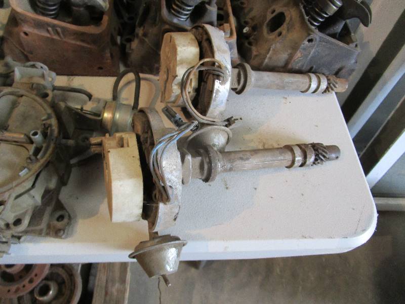lot 43 image: Small Block Chevy Heads, Distributers, 4 Barrel Carb