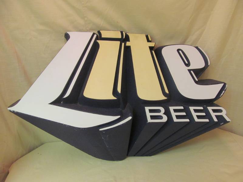 vintage Miller lite wall dcor