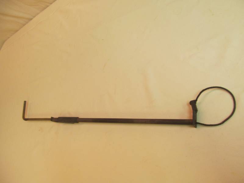 Vintage Hog Snout Catching Tool