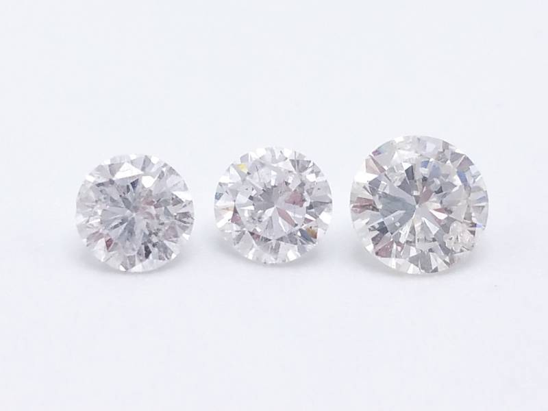 lot 8 image: (3) Loose Diamonds .53 Carats Total