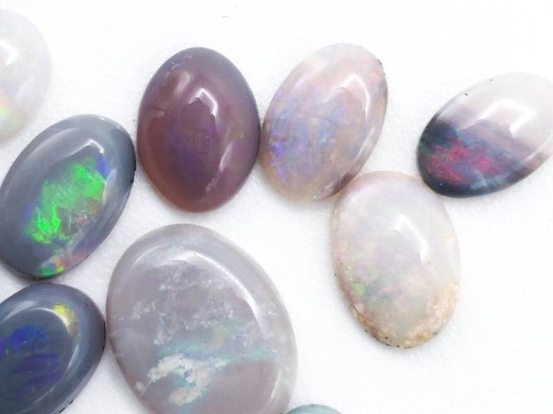lot 22C image: Beautiful Group of Loose Opals #3