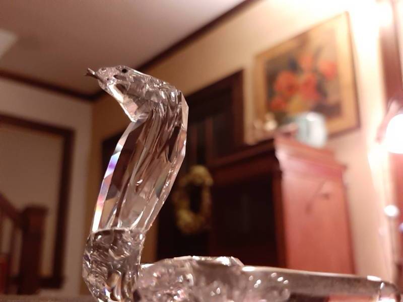 lot 70 image: Swarovski Crystal King Cobra Figurine NIB Retired