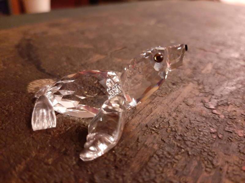 lot 76 image: Swarovski Crystal Baby Seal Figurine NIB Retired
