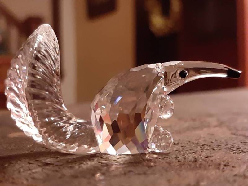 lot 79 image: Swarovski Crystal Anteater Figurine NIB Retired
