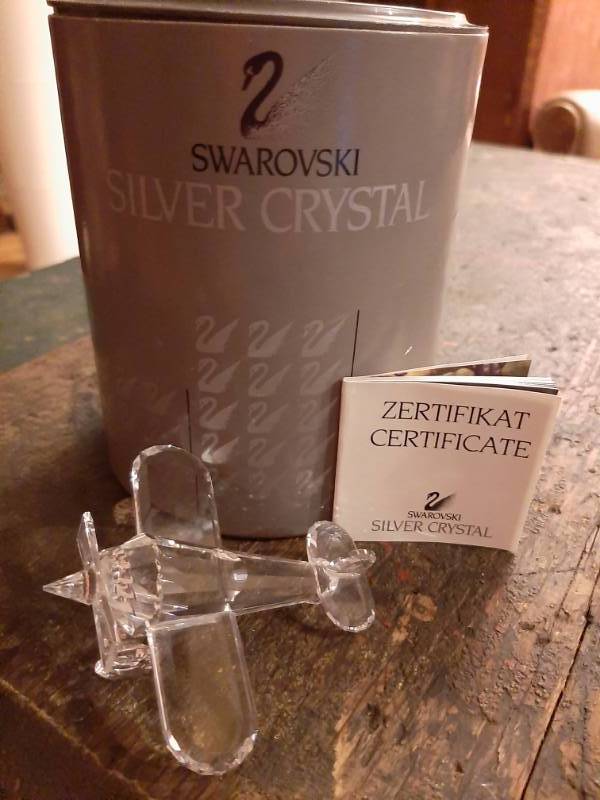 lot 81 image: Swarovski Crystal Airplane Figurine NIB Retired
