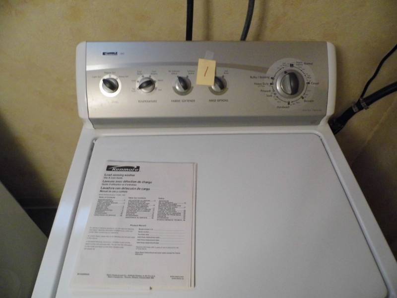lot 1 image: Kenmore Washer