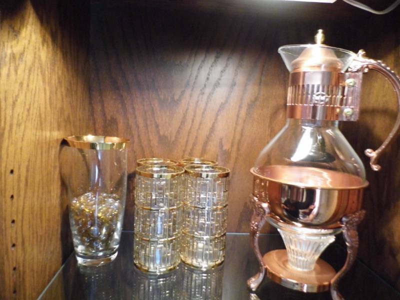 lot 81 image: Carafe -  Glassware