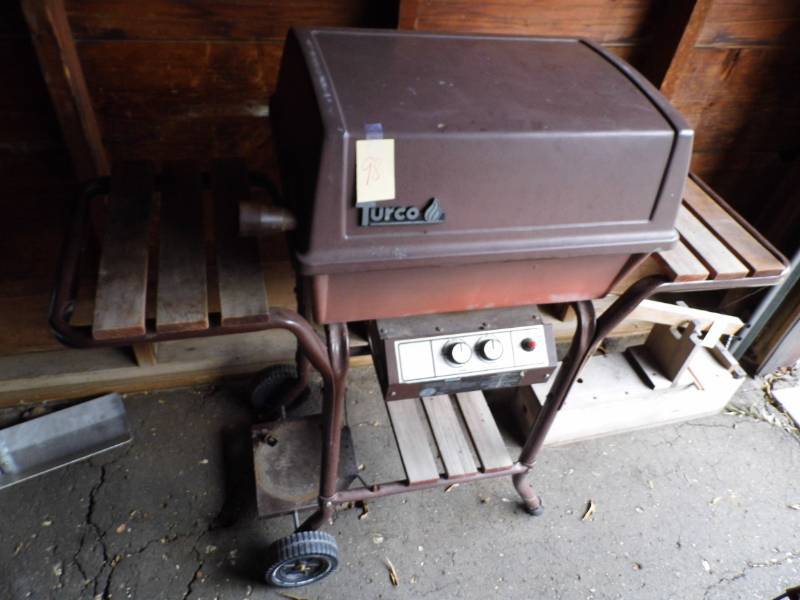 lot 98 image: Grill