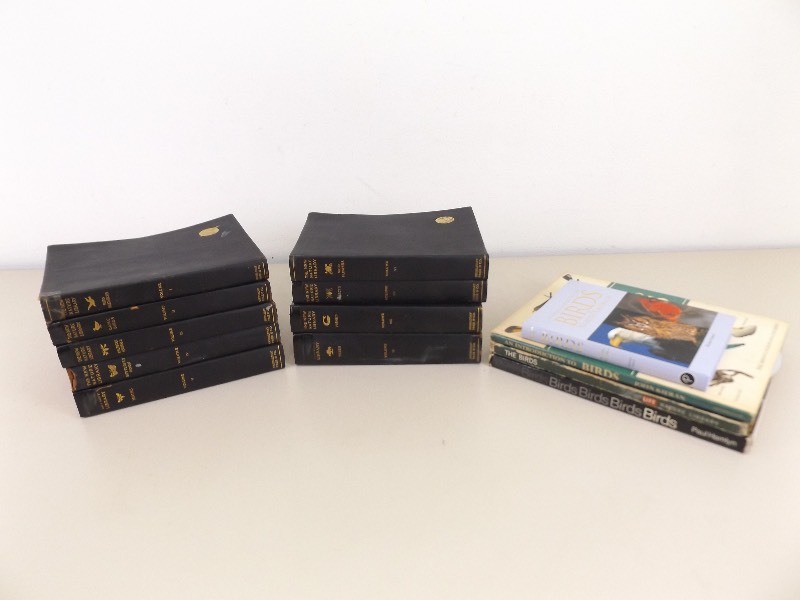 Large Lot of Vintage Nature and Bird Reference Books