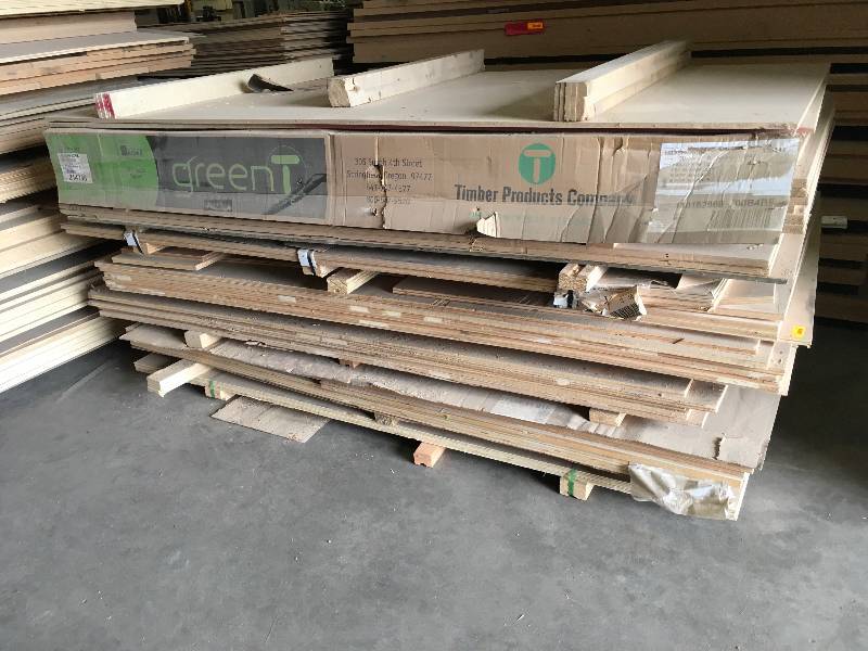 34 Walnut Wood