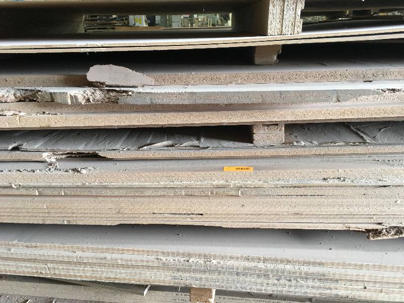 34 Cherry Plywood & 34 Walnut Particle Board