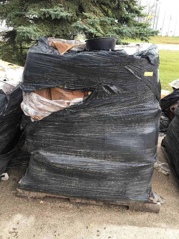 Pallet Of Plastic Flower Pots