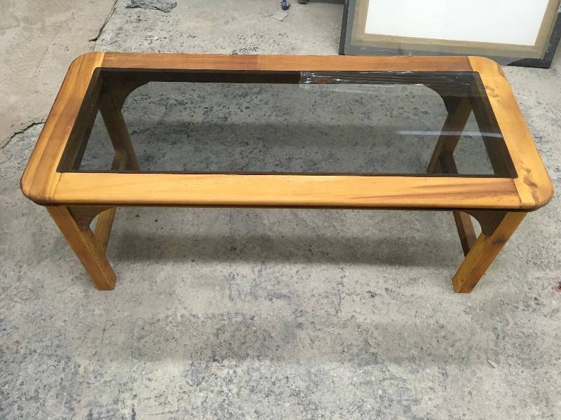 6 Cedar In table W Glass Insert