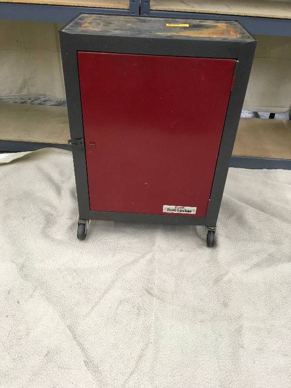 lot 181 image: Tool Box On Wheels