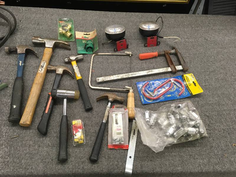 lot 200 image: Misc Tools