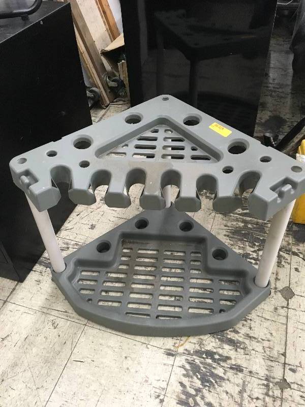 lot 220 image: Garden Tool Holder