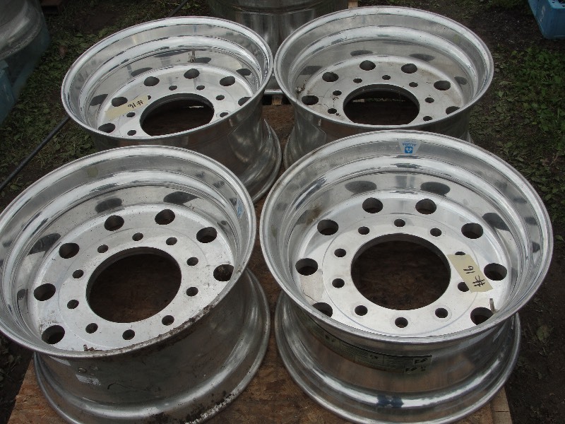 4-  1820-00022  12.25 x 22.5  ALUMINUM WHEEL LVL ( SUPER SINGLE )