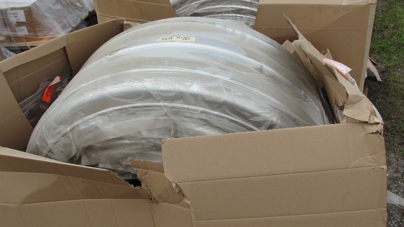 20- POLY FENDERS SINGLE AXLE