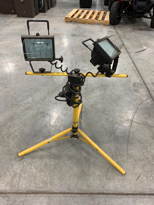 WORK LIGHT