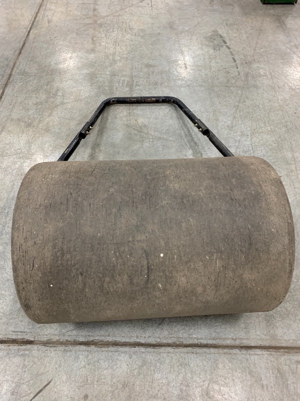 24 PLASTIC BARREL LAWN ROLLER