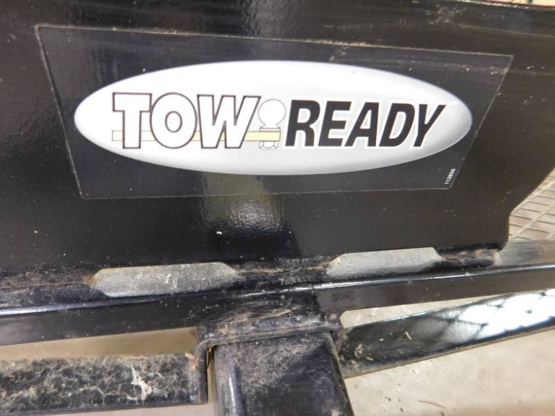 lot 10 image: Tow Ready Cargo Carrier