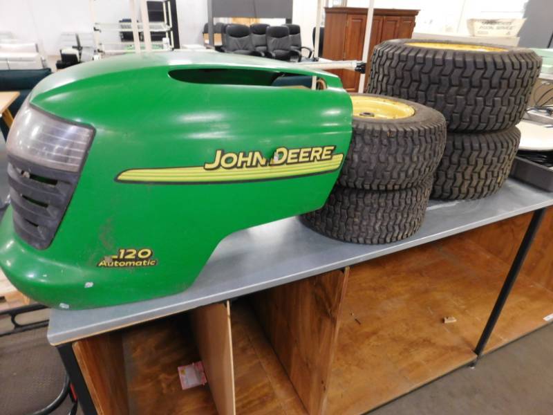 lot 8 image: John Deer Lawn Mower Tires & Cover