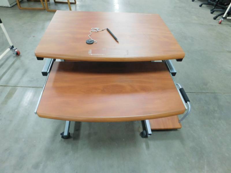 lot 90 image: Two Small Desks
