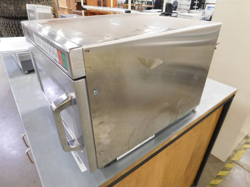 lot 132 image: Panasonic NE-125812 Commercial Microwave
