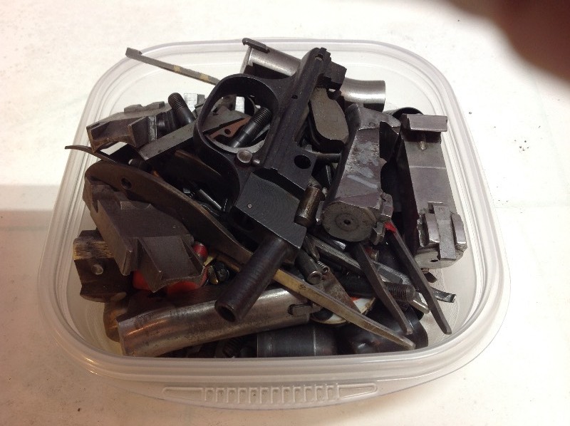 lot 207 image: Ithaca 37 Parts