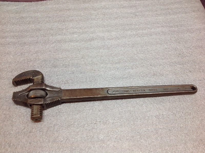 lot 215 image: Pipe Wrench