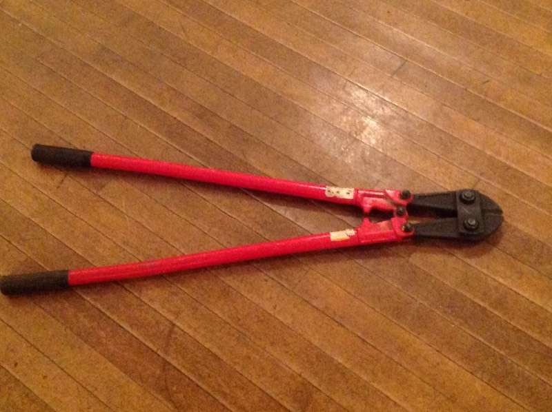 36 Bolt Cutter