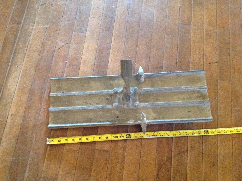 24 Concrete Float