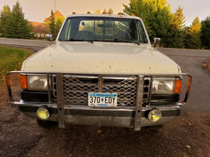 lot 5 image: 1990 Ford F150 No Reserve