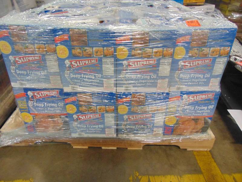 lot 5 image: Entire Pallet - Supreme Oil Supreme Deep Frying Oil with PNT Oil 384 fl. oz. 1879
