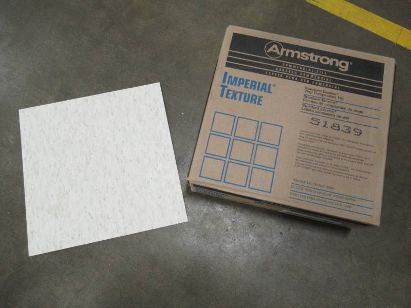 lot 194 image: 1 Case Of Armstrong Imperial Texture VCT 12 in. x 12 in. x 332 in. Fortress White Standard Excelon Vinyl Tile (45 sq. ft.  case), 51839021.