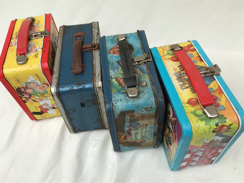 Vintage Lunchboxes (4)