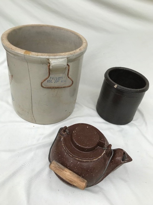 Two Crocks & Kettle Steamer