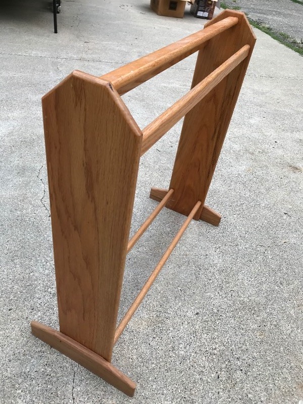 QuiltBlanket Rack