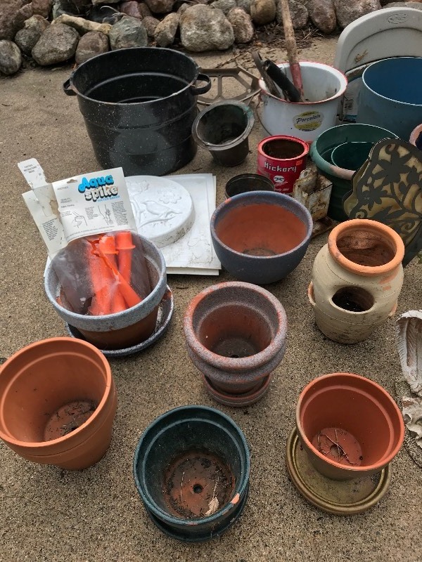 Misc Garden Items Pots & Gazing ball