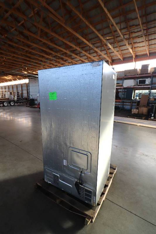 lot 5 image: Hisense French Door Refigerator