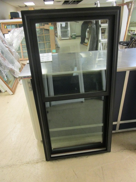 DOUBLE HUNG WINDOW