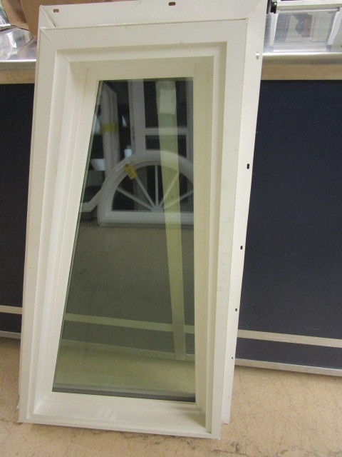 TRAPEZOID WINDOW