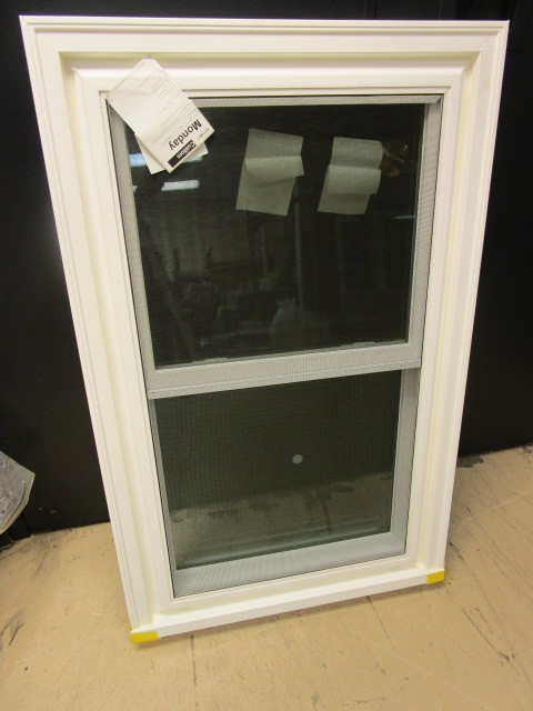 DOUBLE HUNG WINDOW