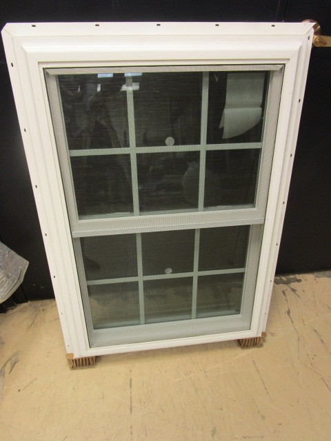 DOUBLE HUNG WINDOW WITH PANES