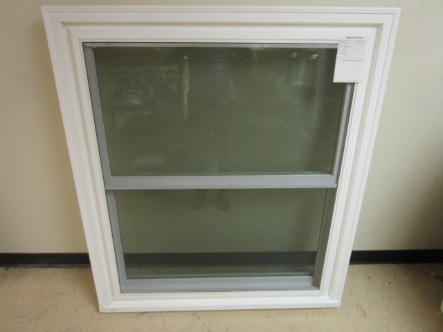 DOUBLE HUNG WINDOW