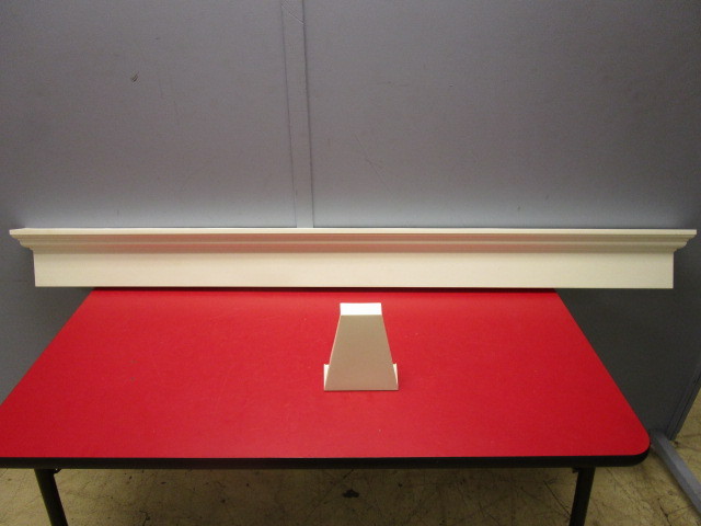 WHITE WINDOW HEADERS WITH KEYSTONES