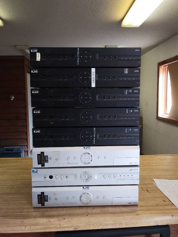 lot 6 image: DIRECTV HD BOXES 8 TOTAL COMES WITH CARD THAT MUST BE ACTIVATED - NO CORD OR REMOTE - SEE PICTURES