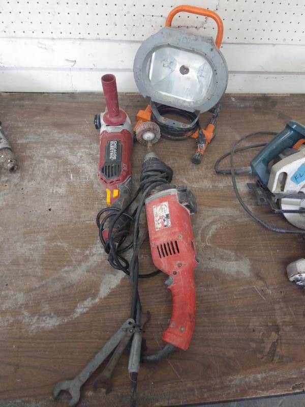 lot 27 image: SHOP TOOL GROUP - SEE PICTURES